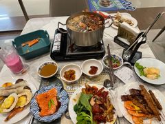 -金马门国际美食百汇(珞喻路店)