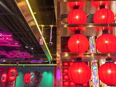 -多嘴超级肉蟹煲(杉杉国潮主题店)