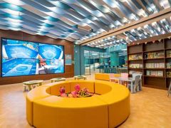 -Swim斯卫姆国际儿童游泳中心(红博中央公园店)