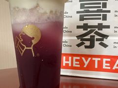 -喜茶(杭州滨江宝龙店)