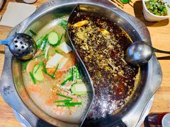 -袁记串串香(川师店)