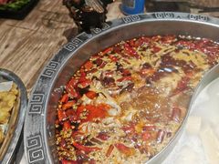 -销魂美蛙鱼头火锅(上海首店)