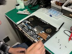 -华硕电脑ROG玩家国度·售后维修中心(虹桥天街店)