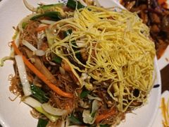 海味炒米线-玛町精致餐酒吧(大众巷店)