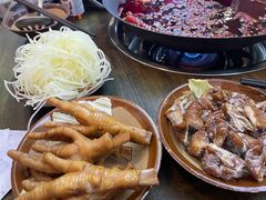 -黄潇洒老火锅(九眼桥宏济巷店)