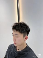 -丝语萱形象