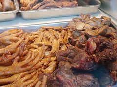 -老鼎万春卤菜(五代传承创始老店)
