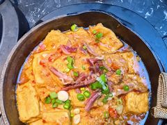 蒜香火腿包浆豆腐-云海肴云南菜·蒸汽石锅鱼(青岛万象城店)