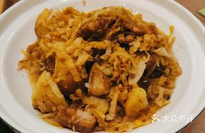 Stewed Pork with Sour Cabbage