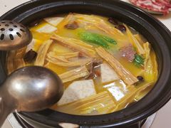 -叶记猪肚鸡(宝安椰林湾店)