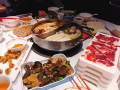-八合里牛肉火锅(上海世茂广场店)