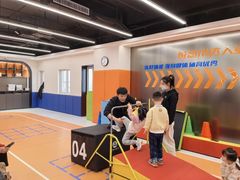 -悦动体能篮球羽毛球网球(三里河店)