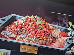 -江边城外烤全鱼(世茂广场店)