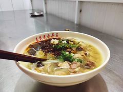 鸡汤米线-文山荷鲜居(翠湖店)