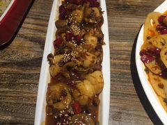 -嗨辣小聚·盘锦河蟹·海鲜烧烤龙虾(盘锦十年好店)