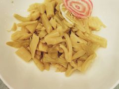 -侬佳蒸菜馆(听潮店)
