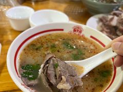 三中高皇招牌羊汤-三中高皇羊肉馆