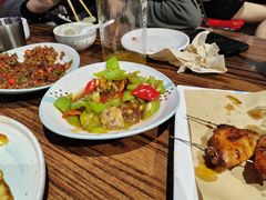 -蚝堡海鲜·威海菜·海肠捞饭·烧烤·亚洲吃蚝公司(幸福门店)