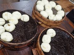 -舒小笼松针小笼包