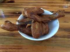 -鸿浩扒猪脚米线