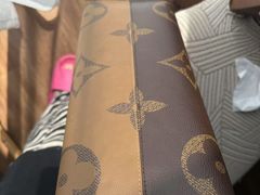 -小飞侠奢侈品回收 寄卖 养护(宝山宝龙广场店)