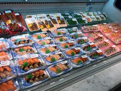 -金鹰超市(国际购物中心新街口店)