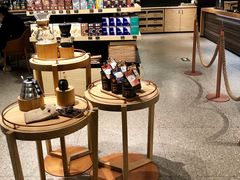 零售区-星巴克臻选(国贸商城首店)