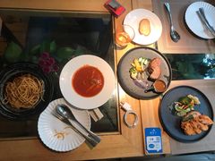 -春树下·树屋花房西餐厅(罍街AS1980店)