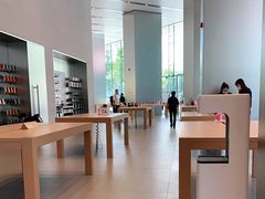-Apple零售店(华贸购物中心店)