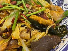 -蜀天上精专麻辣香锅(文定路店)