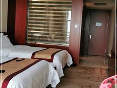 -兴芮温泉度假区