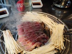 -韩聚屋韩国烤肉餐厅(新北万达店)