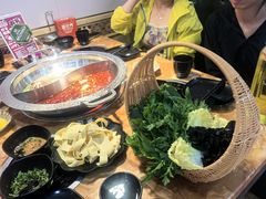 -塔兰齐新疆孜然火锅(鲤鱼山路店)