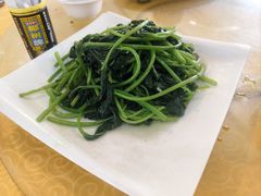 -烧鹅妹饭店
