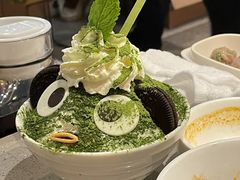 -海底捞火锅(新松江路生日主题店)