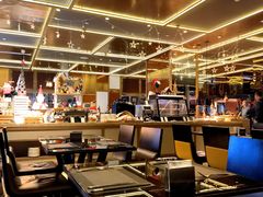 -大中华希尔顿酒店-念自助餐·嗨啤·小龙虾