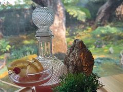 -Chom Cafe and Restaurant