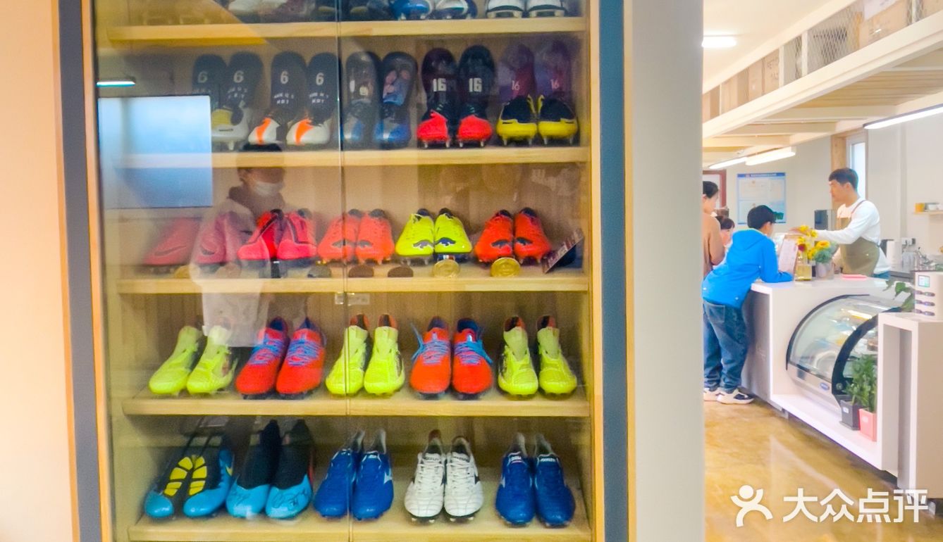 青岛崂山超小众咖啡店❗️真的有被美到呢