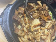 -赵家牛肉砂锅(台西三路店)