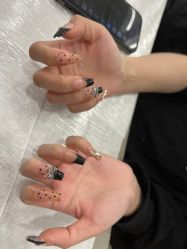 -斯馨·健康美甲美睫