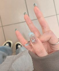 -刘娟美甲沙龙