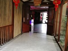 -忆江南·临江鱼馆