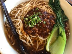 -李先生牛肉面大王(上海站南广场店)