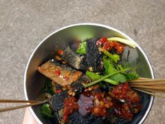 -黑色经典臭豆腐·湖南特产(步行街店)