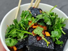 -黑色经典臭豆腐·湖南特产(步行街店)