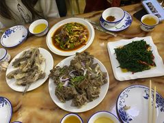 -苏莱特色牛骨滩羊手抓馆(长城东街总店)