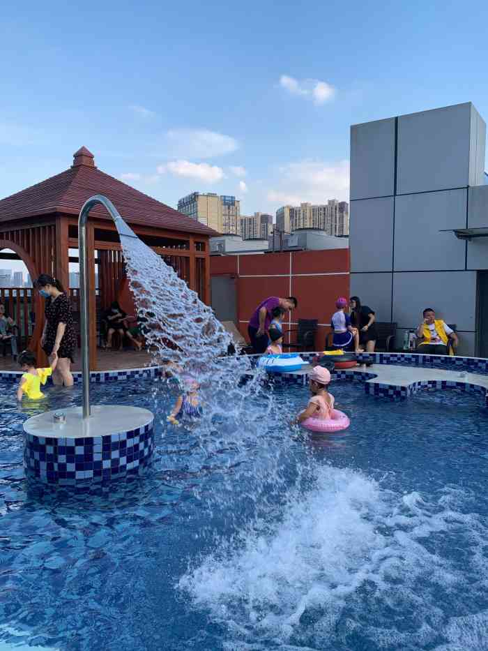 海立方星期天亲子公园