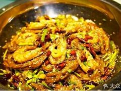 -张大师鸭爪爪特色干锅(南湖店)