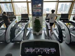 -健变健身俱乐部(前海天虹商场店)