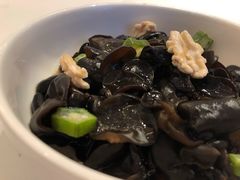 黑木耳-品悦酒店(三林古镇店)